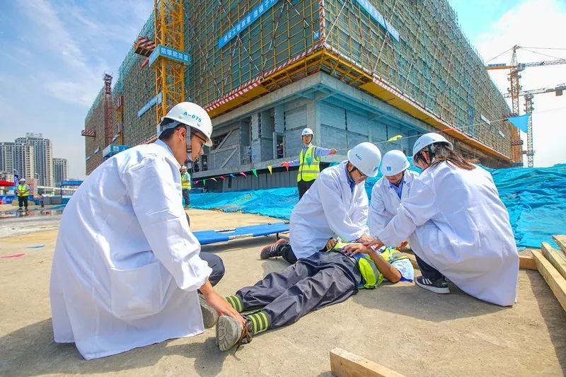 【建设者报】11月最美只差你1票丨中建一局·光影中的中国节摄影大赛