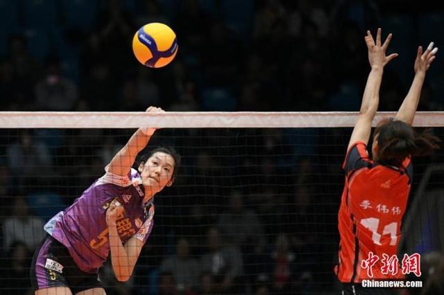 「中国新闻网」周末观赛指南 | 武磊遇大考，申鲁二番战一触即发