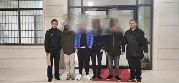 [光明网]当“私家侦探”遇上了警察