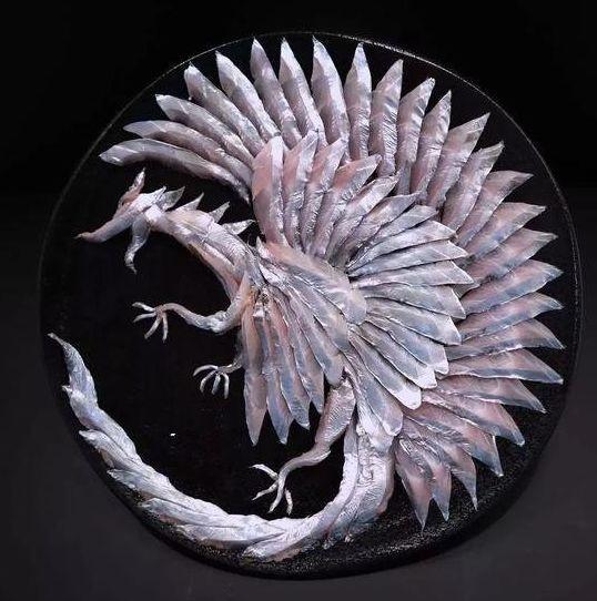 别人家的老爸!他用生鱼片给家人拼出绝美摆盘,网友羡慕不已