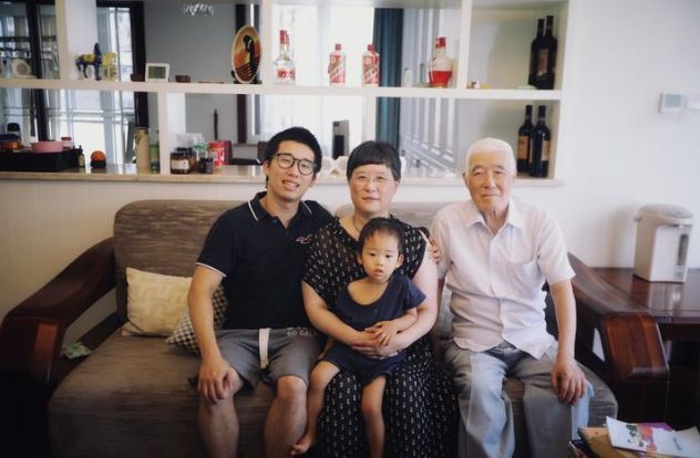 【钱江晚报】一家三代都是浙二医生，小孩子发烧怎么办？对话让人意外