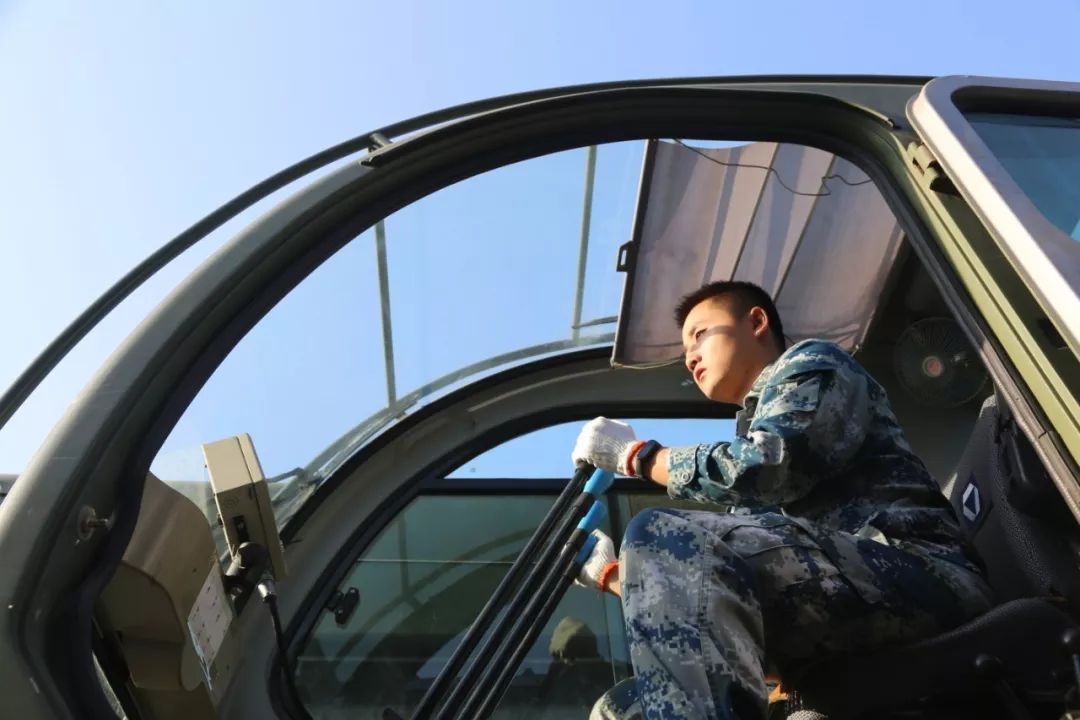 [军报记者]低调有实力！这个汽车连安全行驶66年