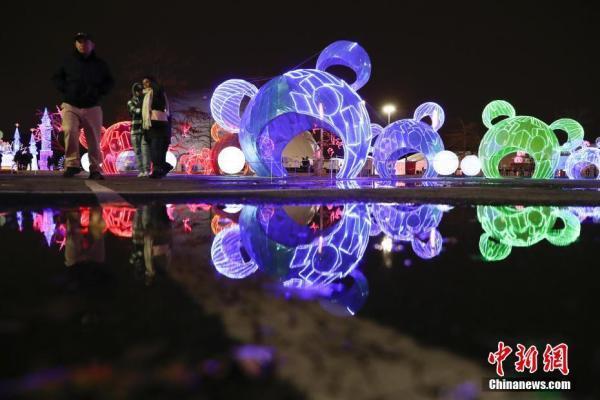 [光明网]“天下华灯”嘉年华灯会在纽约举办