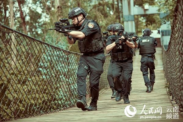 人民网-云南频道■曾“失联”86天的他学着接地气