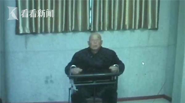 看看新闻：男子腰疼“半仙”算出“蛇精咬肾”花5万找老天爷还“阴债”？