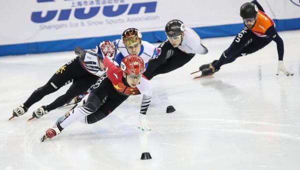 [澎湃新闻]中国队世界杯上海站两金收官，武大靖二次受伤前往医院检查