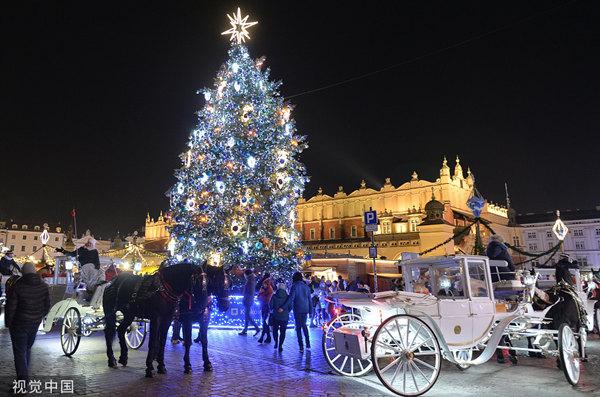 「环球网」2019全球地标景点圣诞树，开启年末狂欢季
