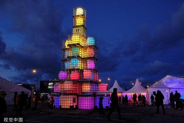 「环球网」2019全球地标景点圣诞树，开启年末狂欢季