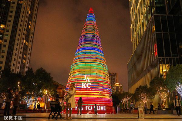 「环球网」2019全球地标景点圣诞树，开启年末狂欢季