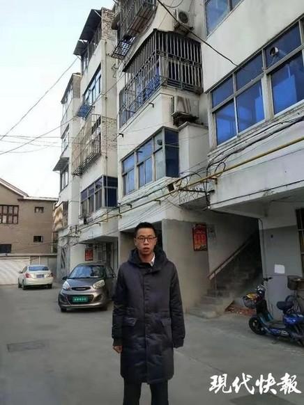 [中国青年网]两外卖小哥跳河救起轻生女高中生：“救人一命我很欣慰”