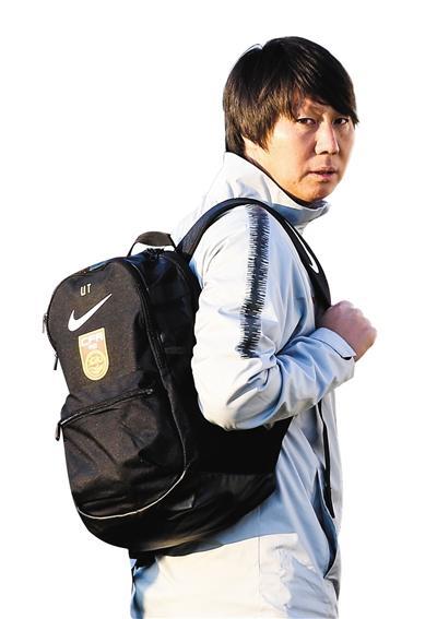 #新京报#李铁迎接大考 球员权当练兵