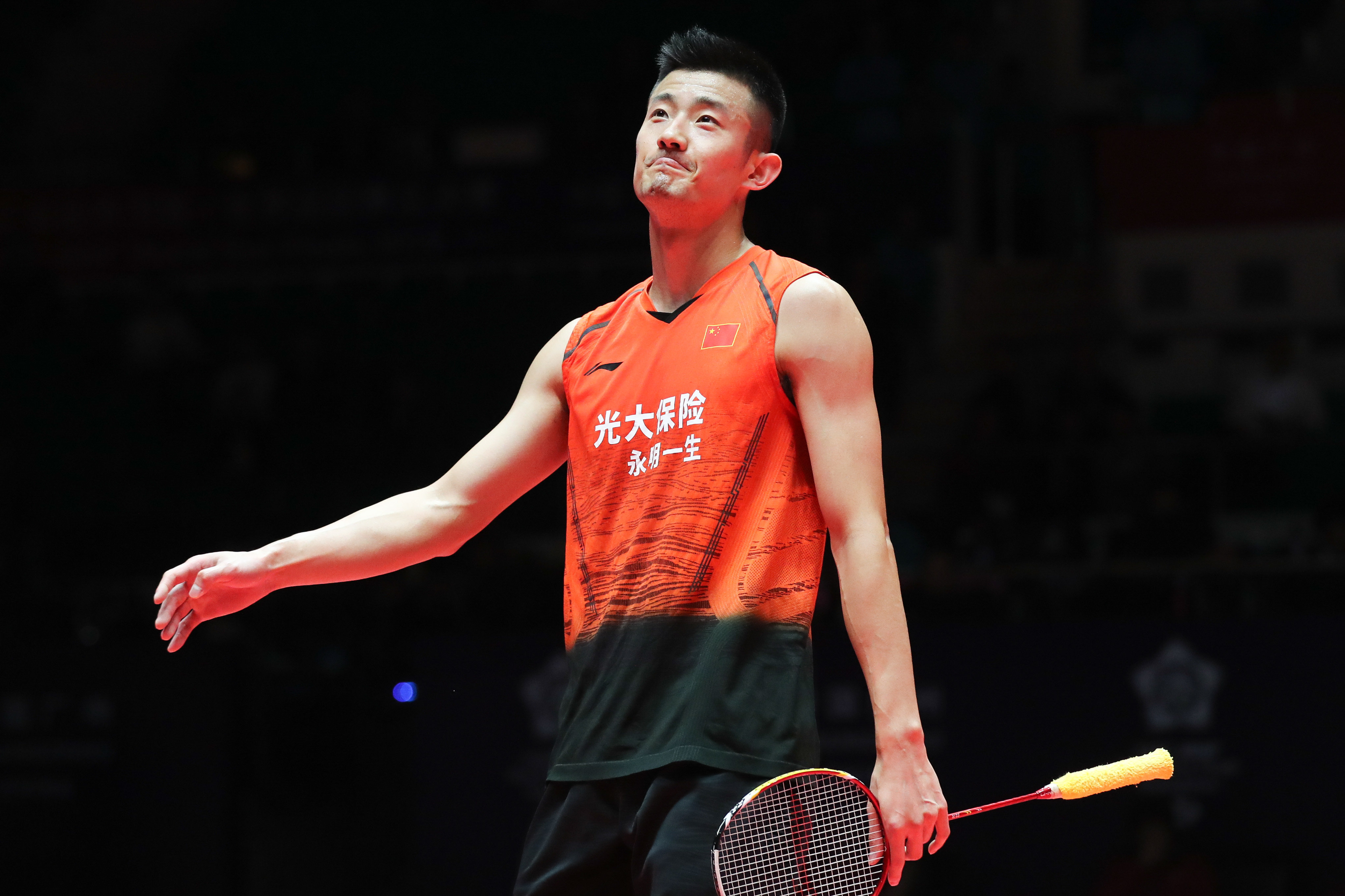 羽联总决赛 | 谌龙0比2惨败于金廷,1胜1负小组出线形势严峻
