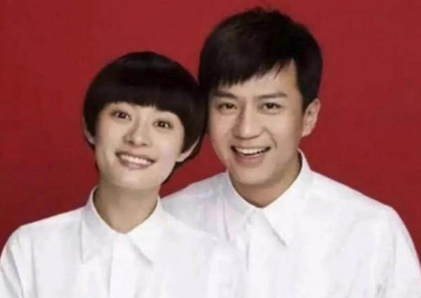 盘点明星红底结婚证件照撒贝宁李白对比强烈