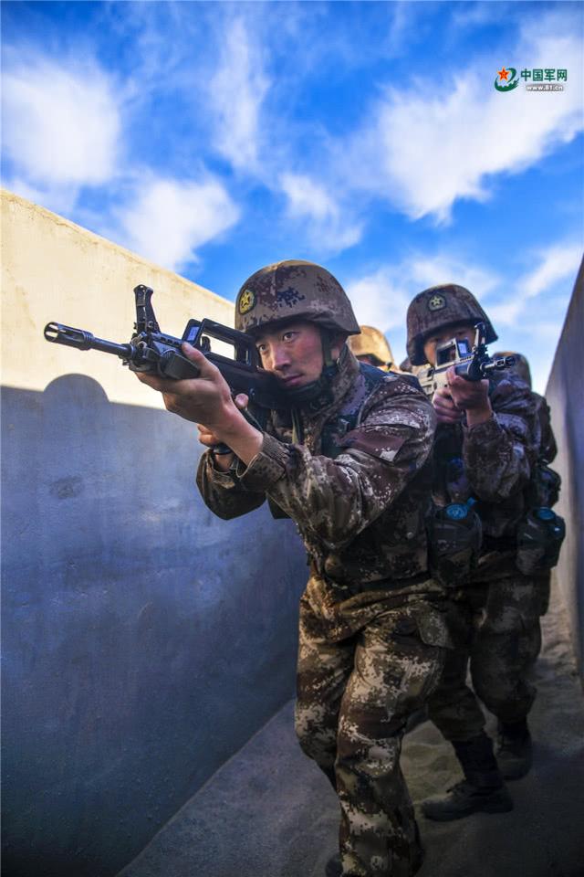 组图|带你领略祁连山下的火热练兵景象