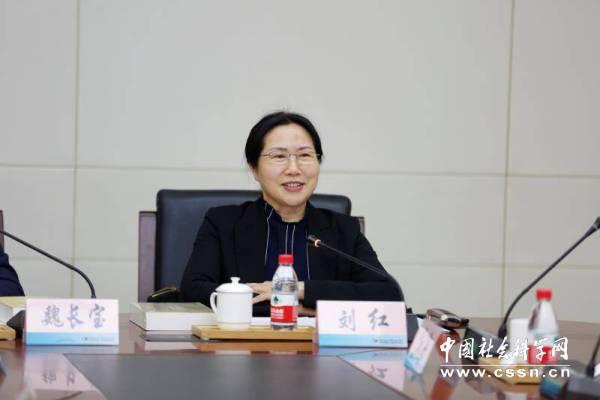 #中国青年网#《皓首丹心——中国社会科学院老专家风采》首发暨出版座谈会举行