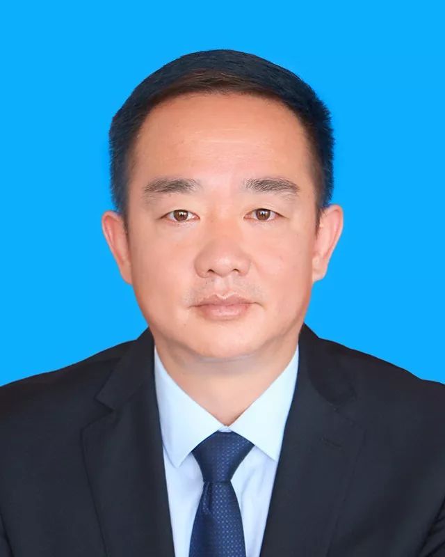 周志斌,1969年3月出生,银川党校大专学历.