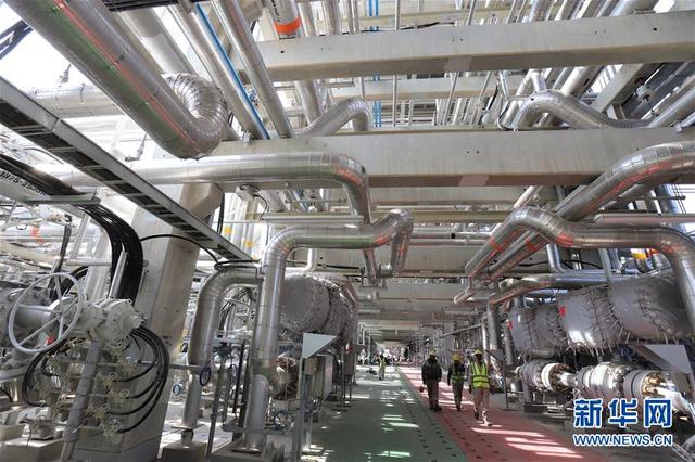 「新华网」“中国理念”助力打造科威特阿祖尔炼油厂