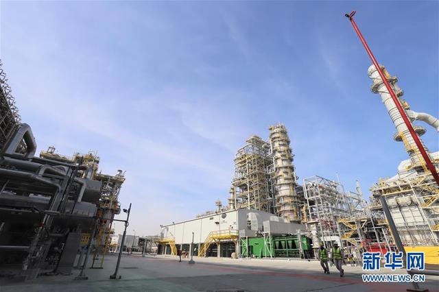「新华网」“中国理念”助力打造科威特阿祖尔炼油厂