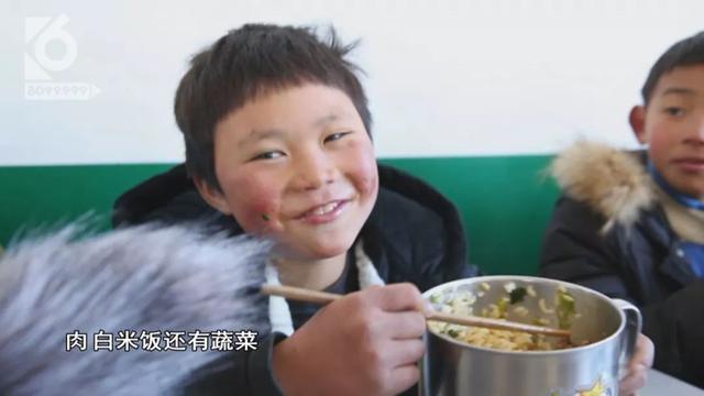 「中国经济网」两年后记者再次实地探访“冰花男孩”他现在情况如何呢？