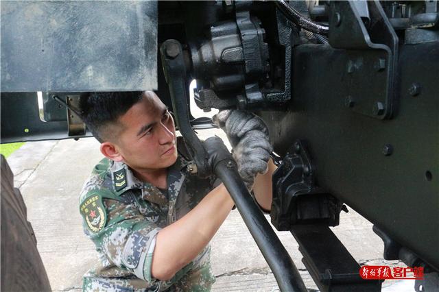 「中国军网」边防行车10年，30万公里零事故，他是怎么做到的？