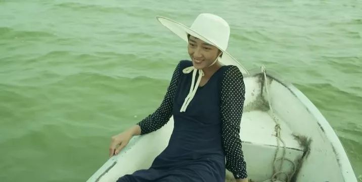 「中国新闻周刊」为什么演完陪泳女，桂纶镁还是铁打不动的清新女神？