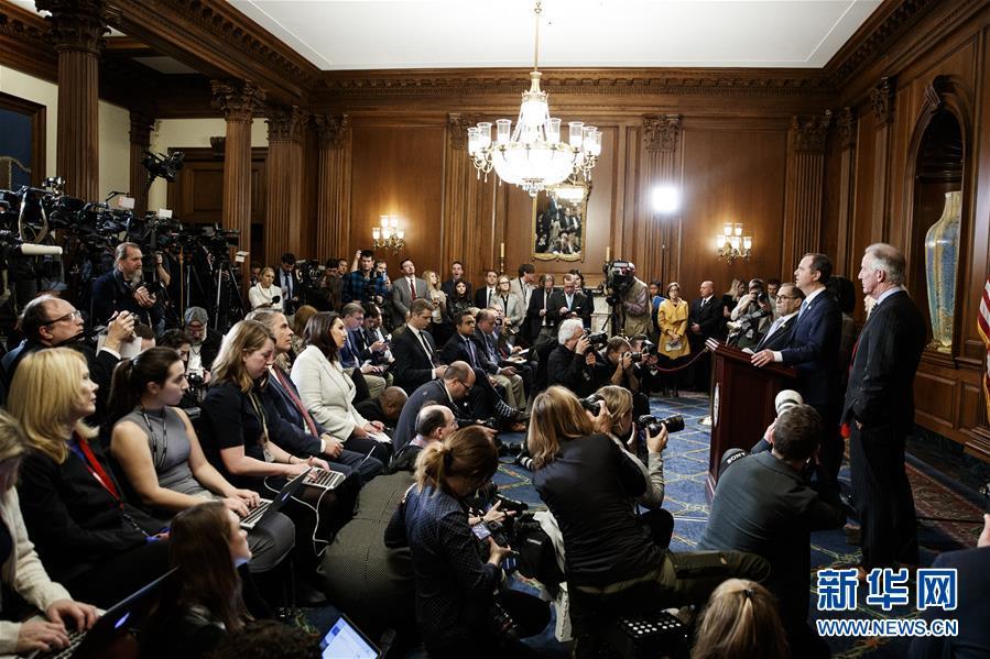 【参考消息网】外媒：美众院司法委员会通过弹劾条款