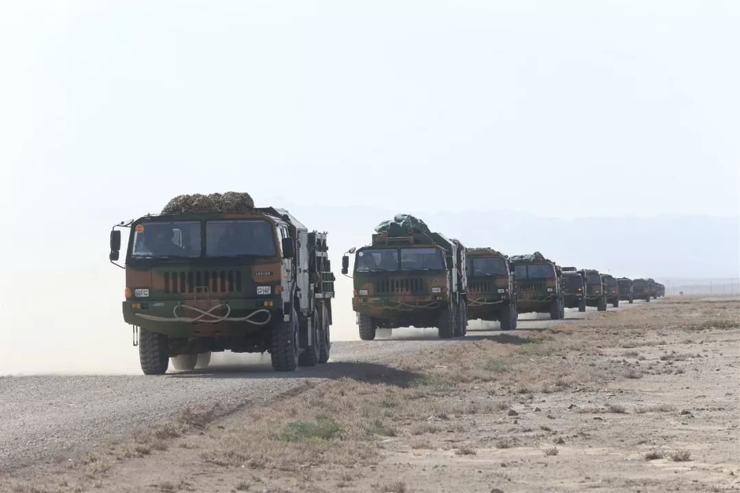 #军报记者#当女子导弹连遇上网络热词……真?硬核！