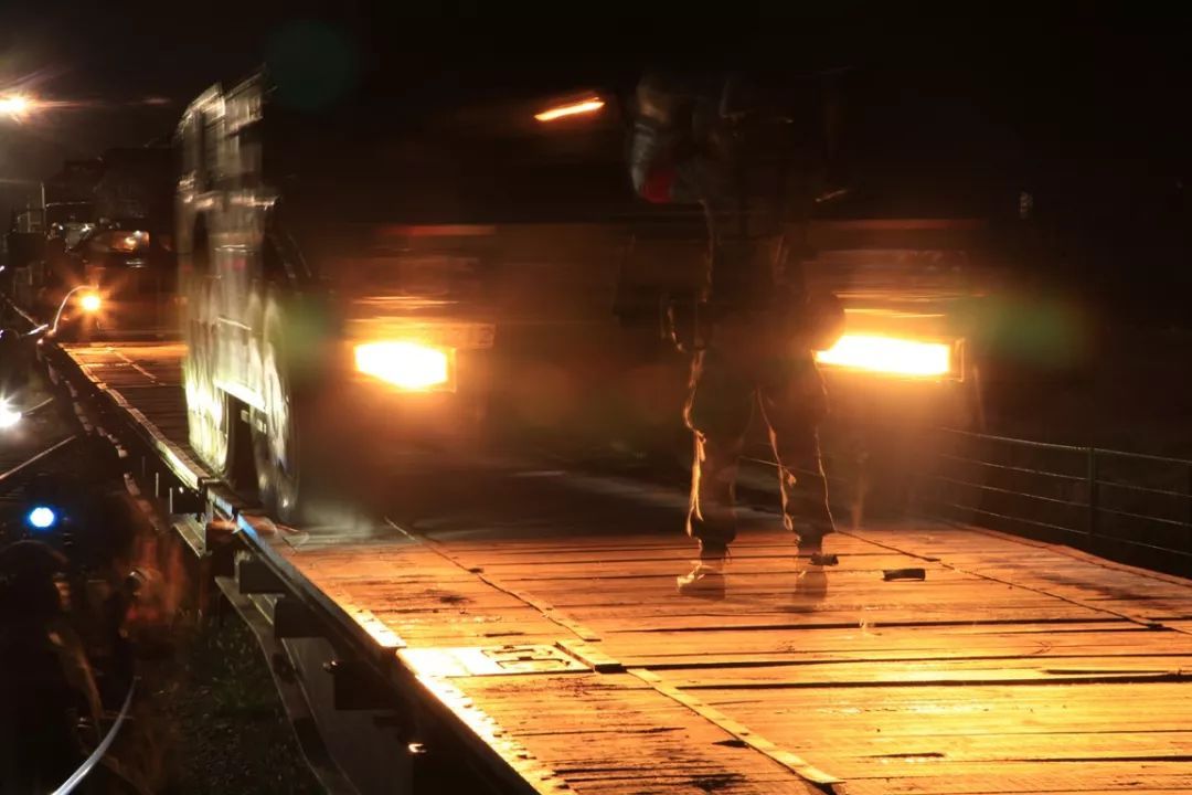 #军报记者#当女子导弹连遇上网络热词……真?硬核！