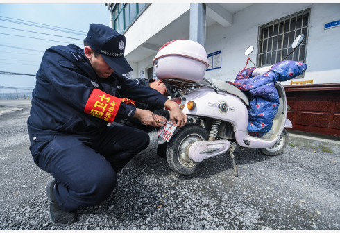 「每日经济新闻」电动自行车、行车记录仪等产品质量监督抽查合格率低于75%，市场监管总局：明年将列入重点监管目录