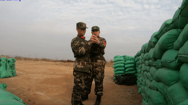 第一次手榴弹实投害不害怕:会害怕,但决不能退缩!