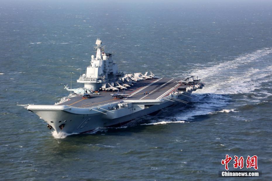 中国首艘国产航母定名山东舰高清大片带你领略重器雄姿