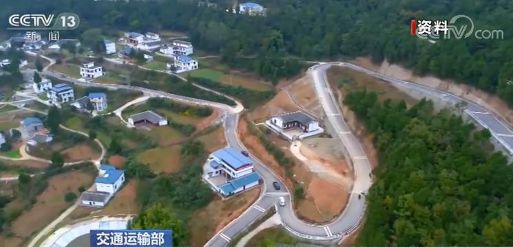 央视网@我国农村公路总里程已超过404万公里 今年具备条件建制村100%通硬化路