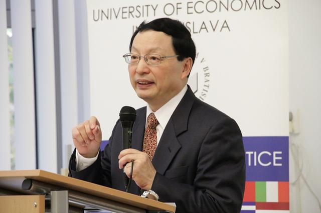 [澎湃新闻]中国驻斯洛伐克大使林琳即将离任