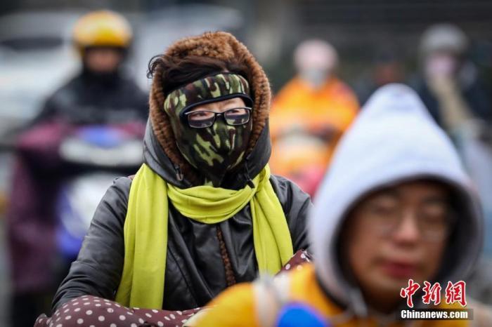 中国新闻网@南方地区有持续性阴雨天气 华北中南部黄淮等地将有霾