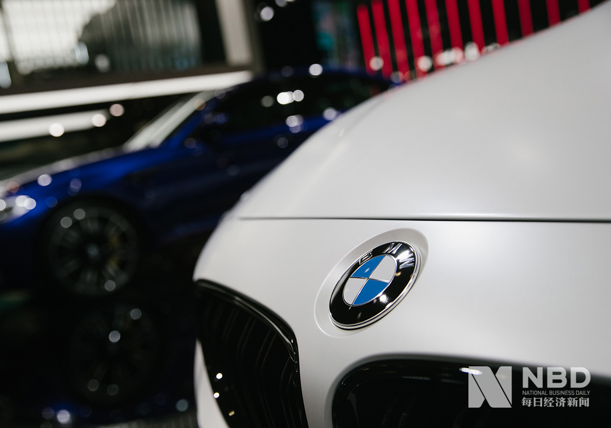「每日经济新闻」因燃油箱制造问题 华晨宝马召回超31万辆国产3系车