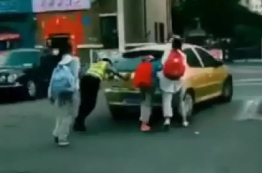 【人民日报】这些小朋友，真是厉害上天了！