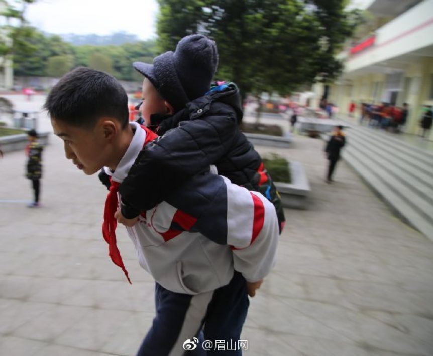 【人民日报】这些小朋友，真是厉害上天了！