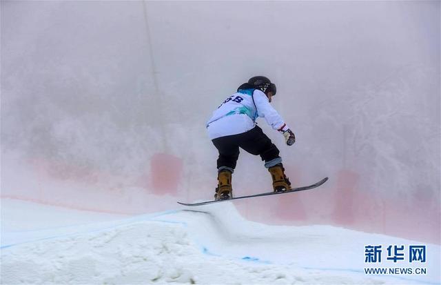 新华网：成都西岭雪山迎来冰雪季