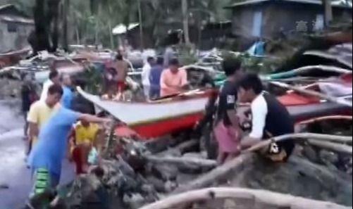 国际在线@台风“巴蓬”已致16人死亡 多地供电中断
