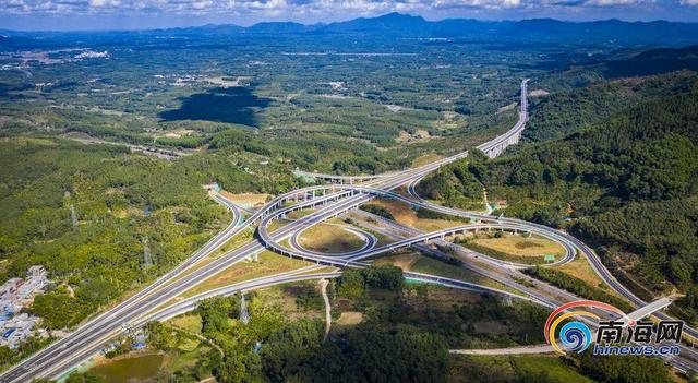 萬洋高速通車海南田字型高速公路網全面建成