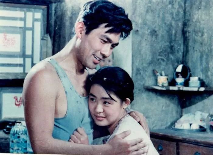 "老许,你要老婆不要?