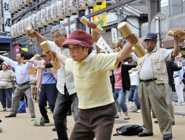 #参考消息#日韩人口自然增长率创新低 预计十年后更多国家步入该行列