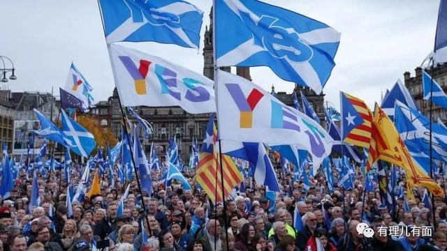 「上观新闻」盘点2019：美国“颜色革命”黑手下的世界格局变迁