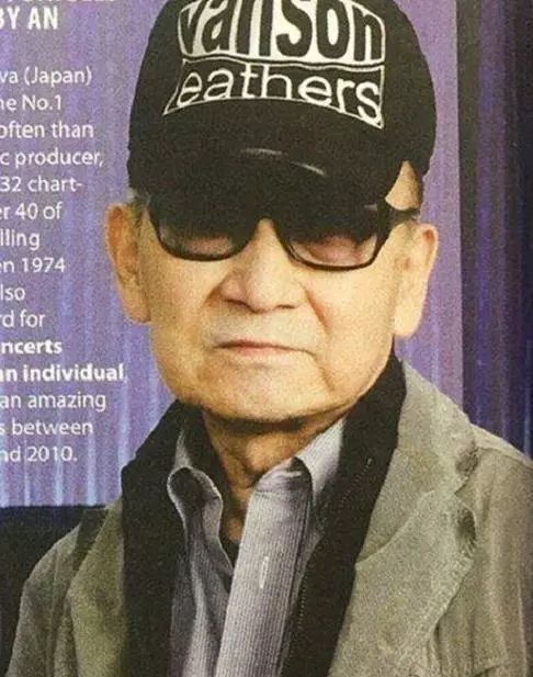 【界面】他们留下的故事，声响胜过时代的骊歌