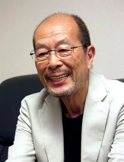 【界面】他们留下的故事，声响胜过时代的骊歌
