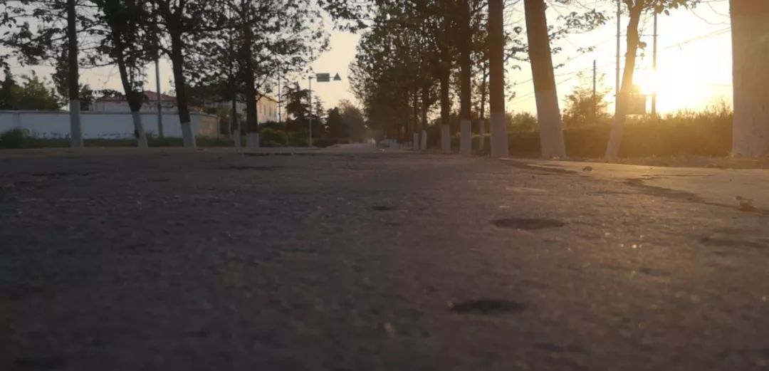 人民武警：熄灯号丨再见2019，你好2020