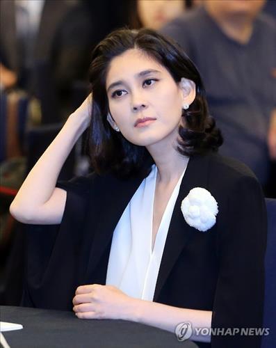 海外网@韩国三星会长卧病在床 股票资产1年涨240亿元人民币