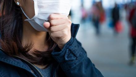 「上观新闻」武汉出港航班发现疑似传染病人？武汉天河机场辟谣：消息不实