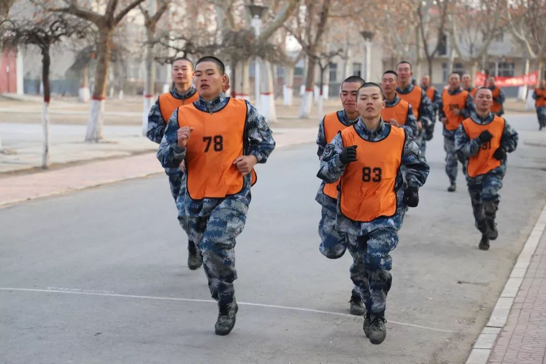 [中国军网]兵哥哥喝上的那口腊八粥，是这样的滋味……