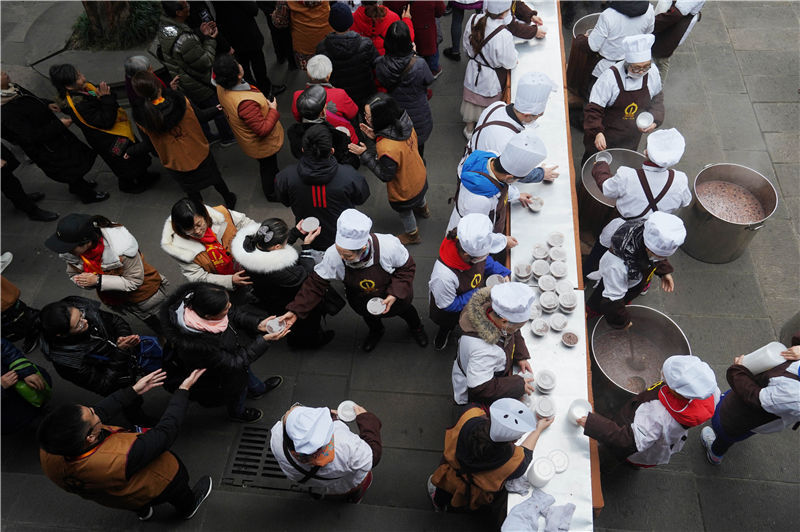 [中国日报网]全国各地喜迎“腊八”